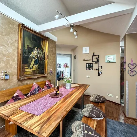 Stadt & Penthouseapartment Millstaetter Card شقة *