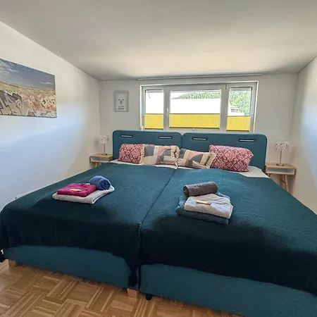 Appartement Stadtappartment Penthouse Mit Privatem Seezugang Am Millstätter *